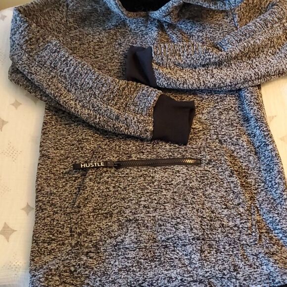 G-net hustle hoodie - Picture 3 of 7